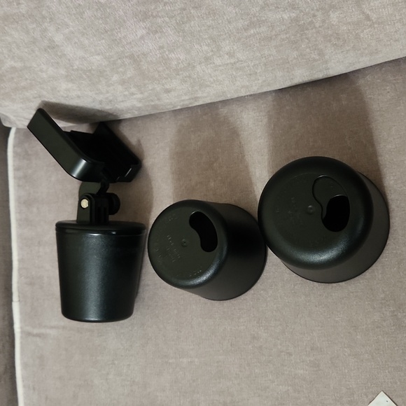 WeatherTech, CupFone Holder - Picture 7 of 7